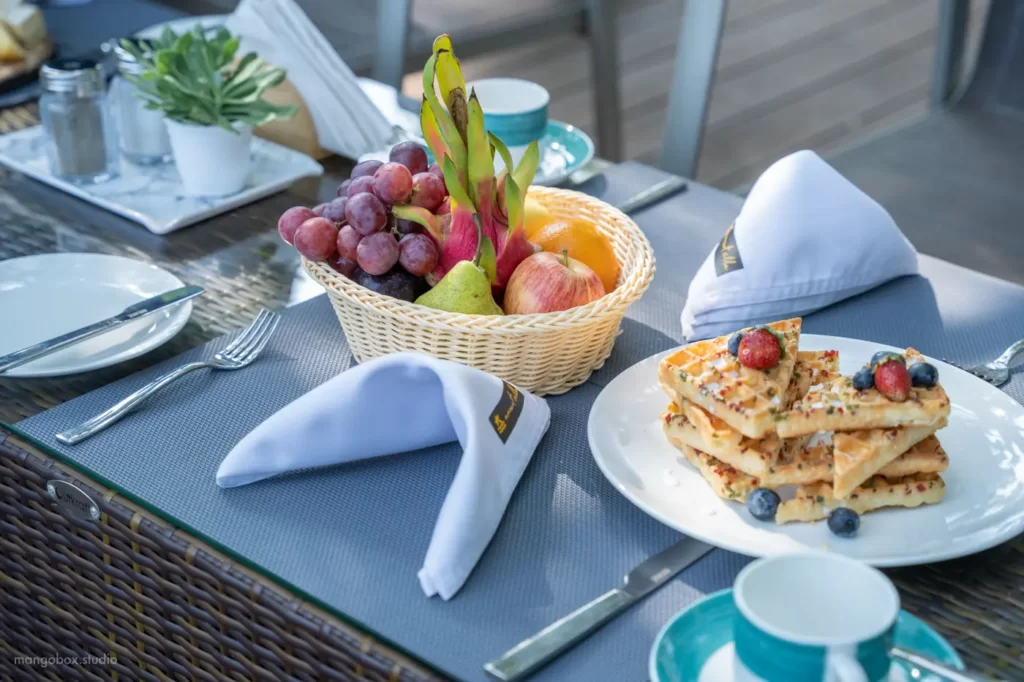 villa food outdoor photography